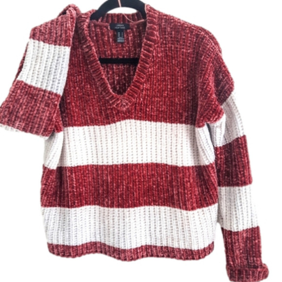 2/$35 Sale Urban HERITAGE Chunky Chenille Stripe Cropped Sweater Euc Size S - Picture 1 of 10